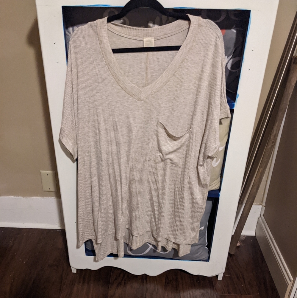 Jennaration Boutique top 😍🤎